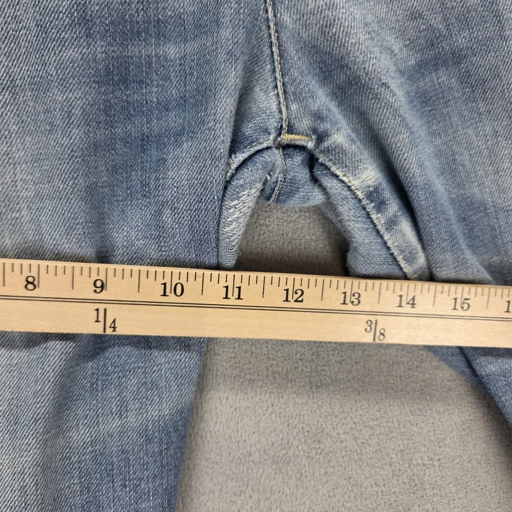 Vintage Levis Engineered Jeans Mens Blue Twisted Medium Wash Zip Fly Fits 34x32